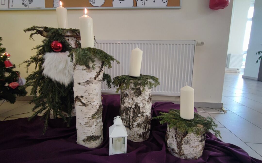 Svijeća mira u našem školskom holu